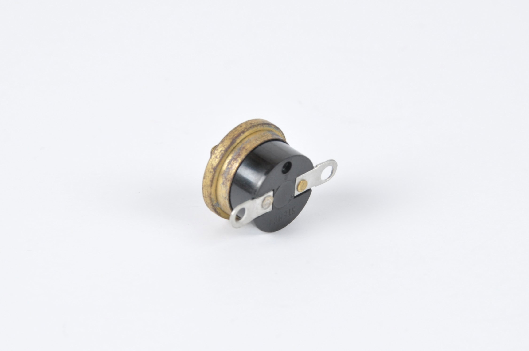 Stud Mount Auto Reset Thermal Switch Senasys